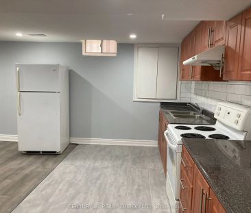 41 Rosseter Road #Bsmt - Photo 2