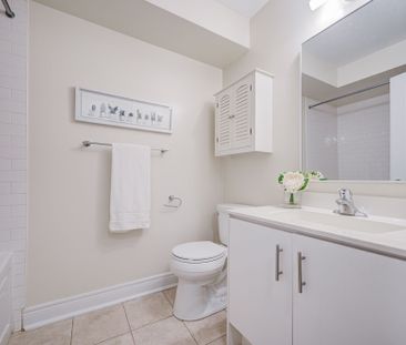 For Lease - 51 Lobo Mews, Toronto, Ontario - Photo 4