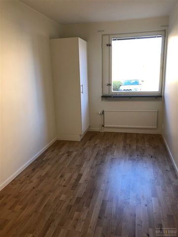 Jägaregatan 4 A - Foto 3