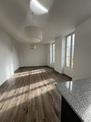 Location Appartement 3 pièces 61m² ORLEANS 45000 - Photo 1
