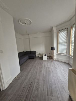 Dornton Road, CR2, Property for rent - Photo 1