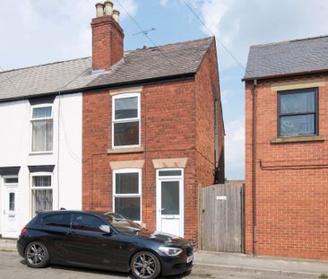 2 bedroom terraced house to rent - Photo 5