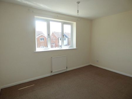 Brook Close, Long Eaton NG10 1QA - Photo 3