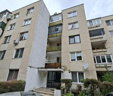 De inchiriat apartament 3 camere, Tg. Mures, Cornisa (UMF) - Fotografie 1