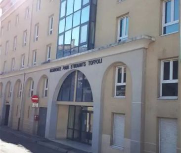 Location appartement 1 pièce - 18m² à Valence (26000) - Photo 3