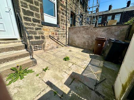 Cambridge Street, Colne - Photo 4