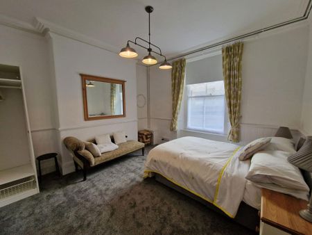 1 bedroom ground floor flat to rent - Photo 4