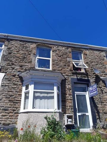 Double Room – 86 Rhondda Street, Mount Pleasant, Swansea. - Photo 4