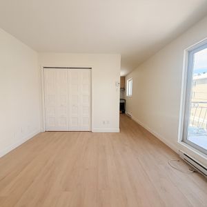 Studio Semi-Meublé Dans Limoilou - Photo 3