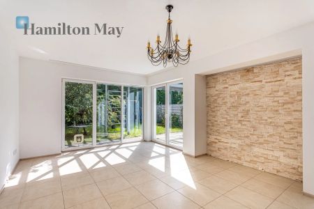 Dom w zabudowie szeregowej z ogrodem na Targówku - Photo 4