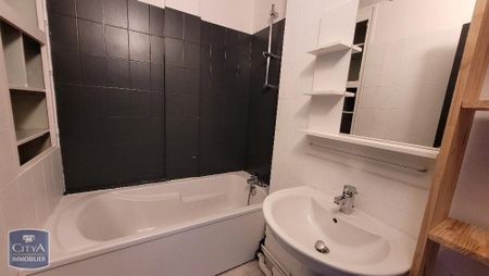 Location Appartement 4 pièces 66m² LE HAVRE 76600 - Photo 3