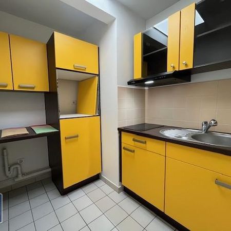 Location Appartement 1 pièce 42m² CAMBRAI 59400 - Photo 3