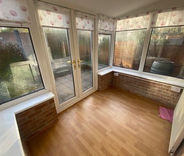 Oakleafe Drive, Cardiff, Pontprennau - Photo 1