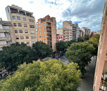 4 room luxury Flat for rent in Palma de Mallorca, Spain - Photo 4