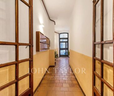 Madrid, Community of Madrid 28004 - Photo 3