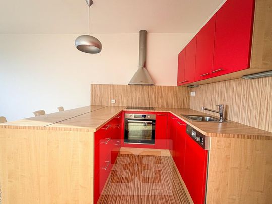 Pronájem bytu 1+kk 30 m2 - Photo 1