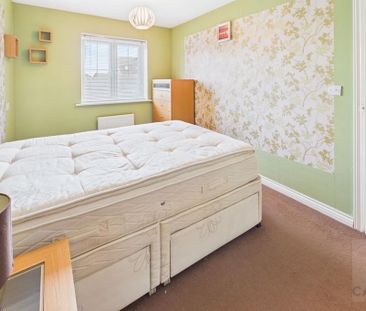 4 bedroom semi-detached house to rent - Photo 6