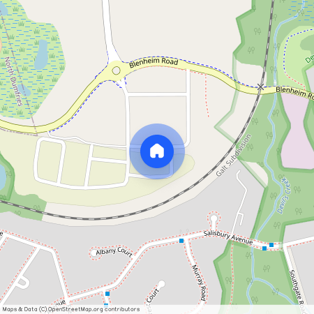81 Queensbrook Cres, Cambridge