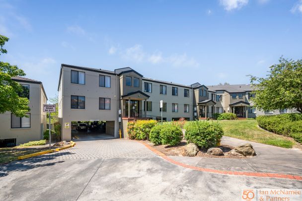 22/22 Lampard Circuit, Bruce ACT 2617 - House For Rent | Domain - Photo 1