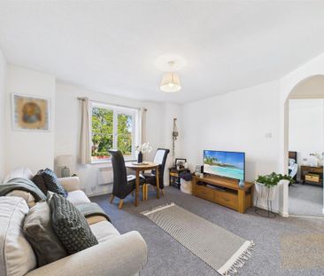 1 bedroom flat to rent - Photo 2