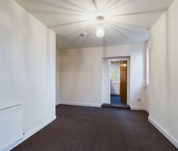 Millingford Grove, Ashton In Makerfield, Wigan, WN4 9BA - Photo 6