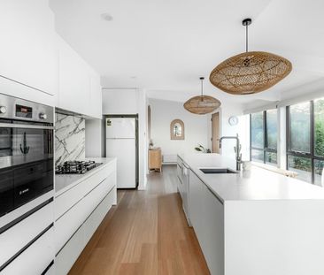 Reimagined Luxury: A Versatile Haven for All - Photo 2