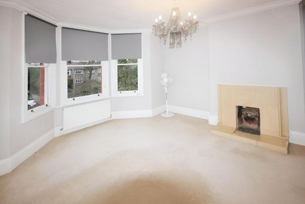 6 bedroom semi-detached house to rent - Photo 1