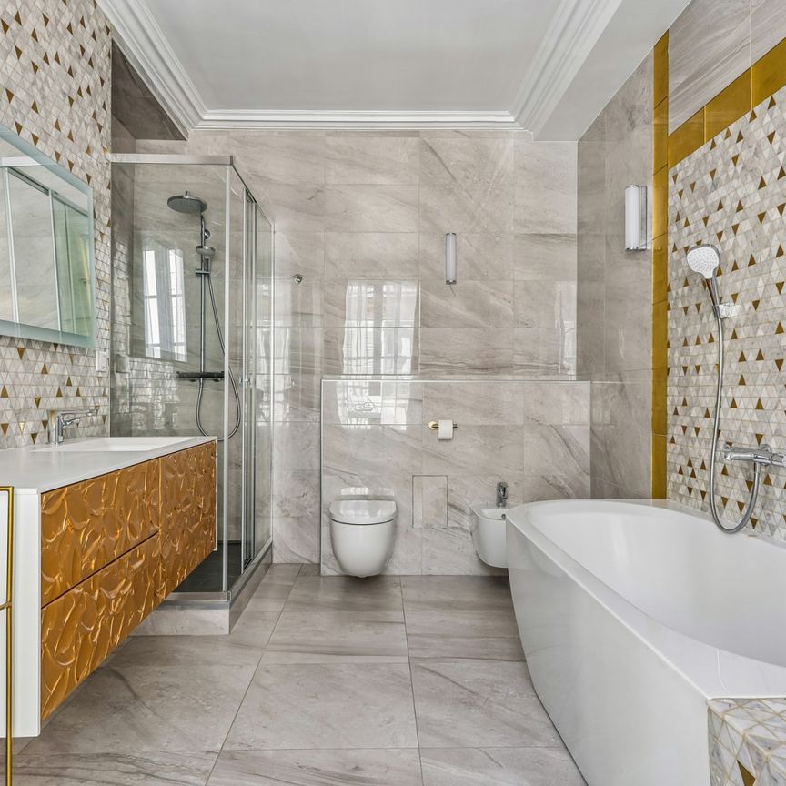 Tout savoir sur cet appartement dans le quartier Saint Thomas d'Aquin, à Paris 7ème - Photo 1