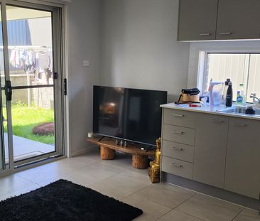 Hamlyn Terrace - Photo 3