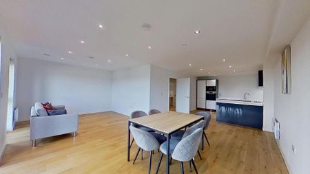 3 bedroom flat to rent - Photo 3