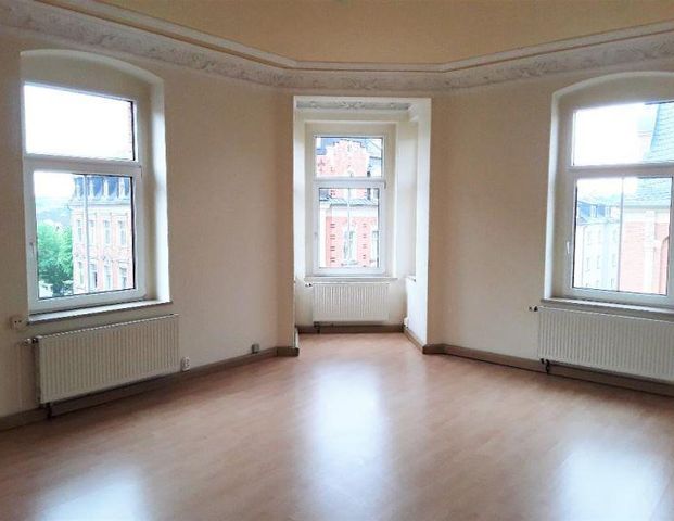 4-Raum Whg. m. Kachelofen im nostalgischen Style - Foto 1