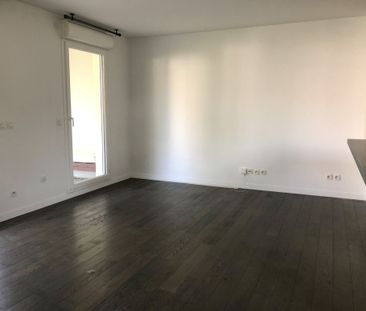 Appartement 4 pièces 83m2 MARSEILLE 12EME 1 544 euros - Photo 3