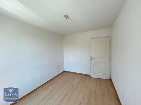 Appartement à louer 3 pièces 65.4m² - Photo 2