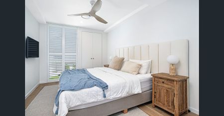 Luxurious Four Level Fully Furnished Townhouse - Photo 3