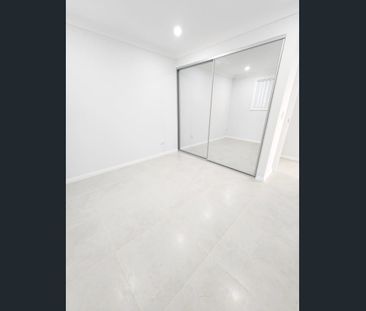 Recently Built, Fully Equipped Granny Flat with Lock-Up Garage! - Photo 1