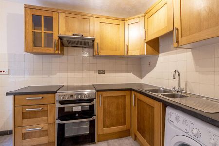 1 bedroom flat to rent - Photo 3