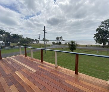 Holiday Living! - Photo 6