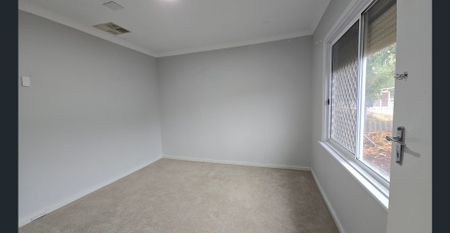 GREAT LOCATION PLEASANT FAMILY HOME - Photo 2