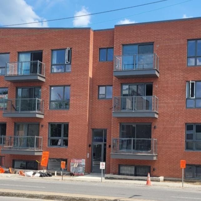 Luxueux condo neuf et moderne 4 1/2 Métro PIE-IX Montréal Hochelaga-Maisonneuve à louer - appartement / logement - Photo 1