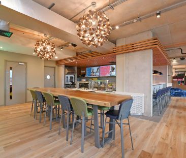 Platinum Studio - Photo 1