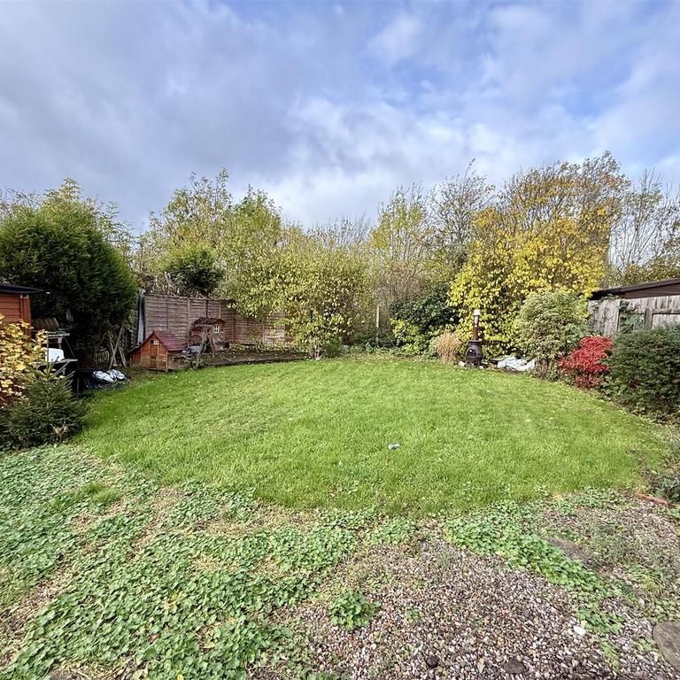 1 bedroom end of terrace house to rent - Photo 1