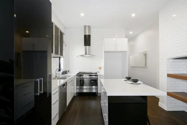 Bright & Renovated Edwardian with Off-Street Parking - Photo 1
