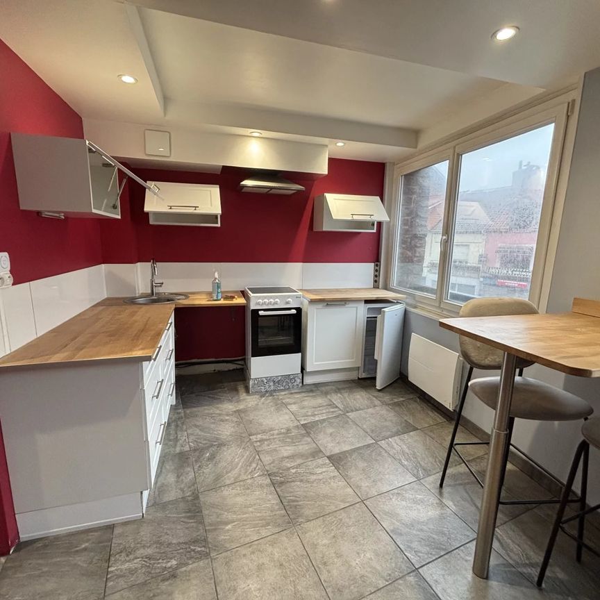 Location Appartement 1 pièce 37m² BOULOGNE SUR MER 62200 - Photo 1