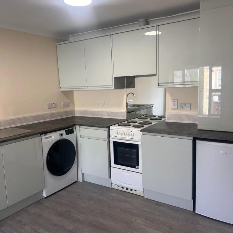 1 Bed 1st Floor Apartment - Photo 1