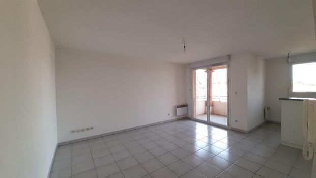 location Appartement T2 DE 39.17m² À SEILH - Photo 1