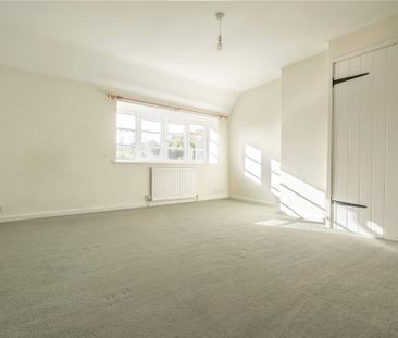 4 bedroom terraced house to rent - Photo 6