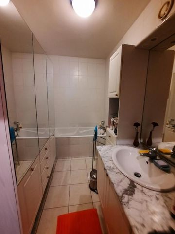 Appartement T5 à louer - 104 m² - Photo 4