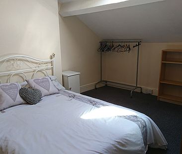 31 Aglionby Street, Carlisle (STUDENT HOUSE) 1 Room available from Sept 2024 - Photo 4