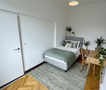 WG fähig: Attraktives 2,5-Zimmer-Domizil in Kapellenstraße: Neu san... - Photo 5