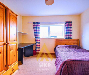 6 bedroom terraced house to rent - Photo 4